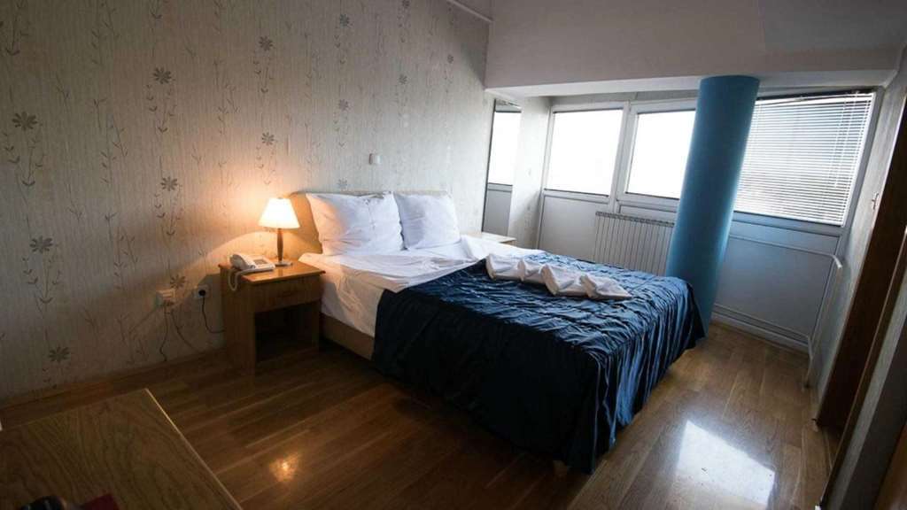 Hotel Skopje Quarto foto